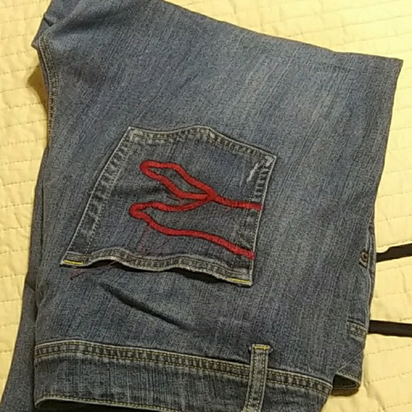 Jeans - Picture 1 of 3